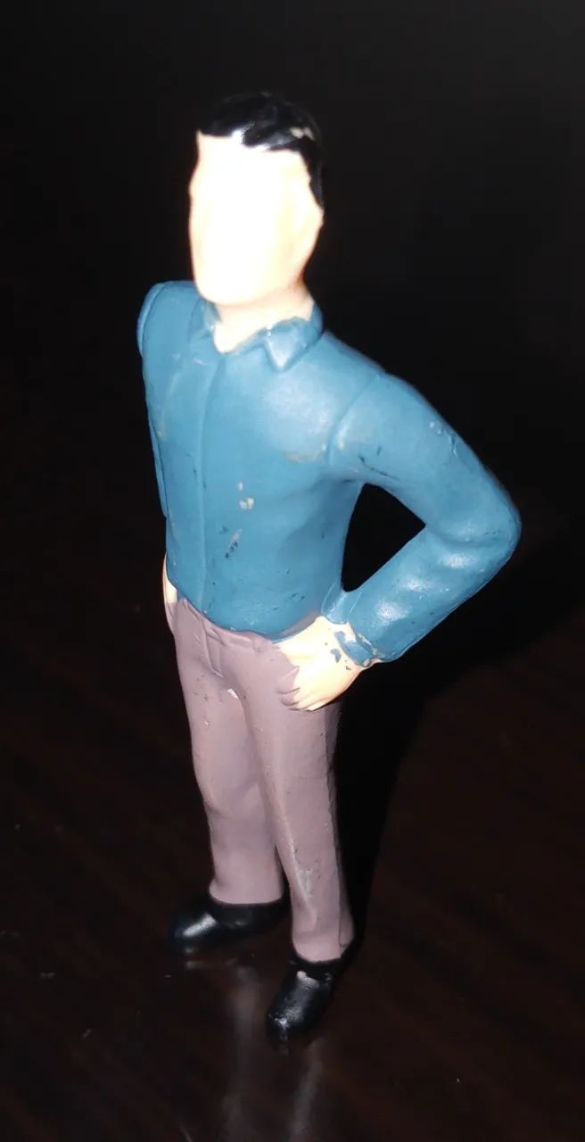 boneco escala 1/24 para trabalho escolar e faculdade - Foto 2