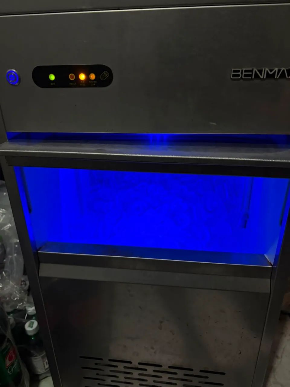Maquina de gelo benmax 50kgs - Foto 2