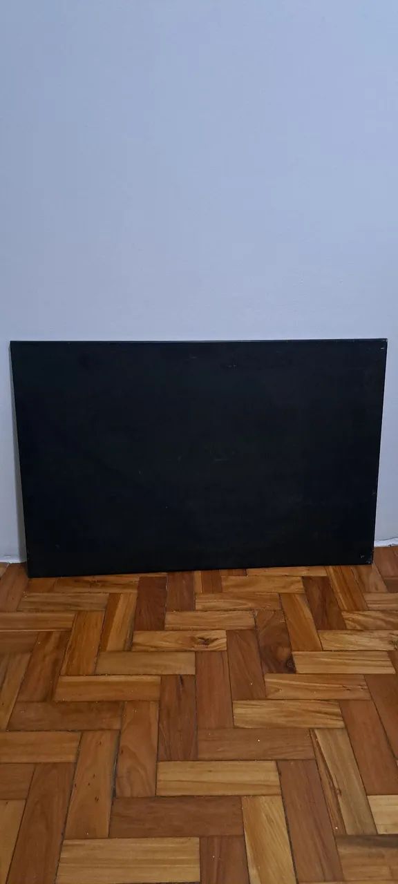 Quadro metálico 90 X 60 cm preto