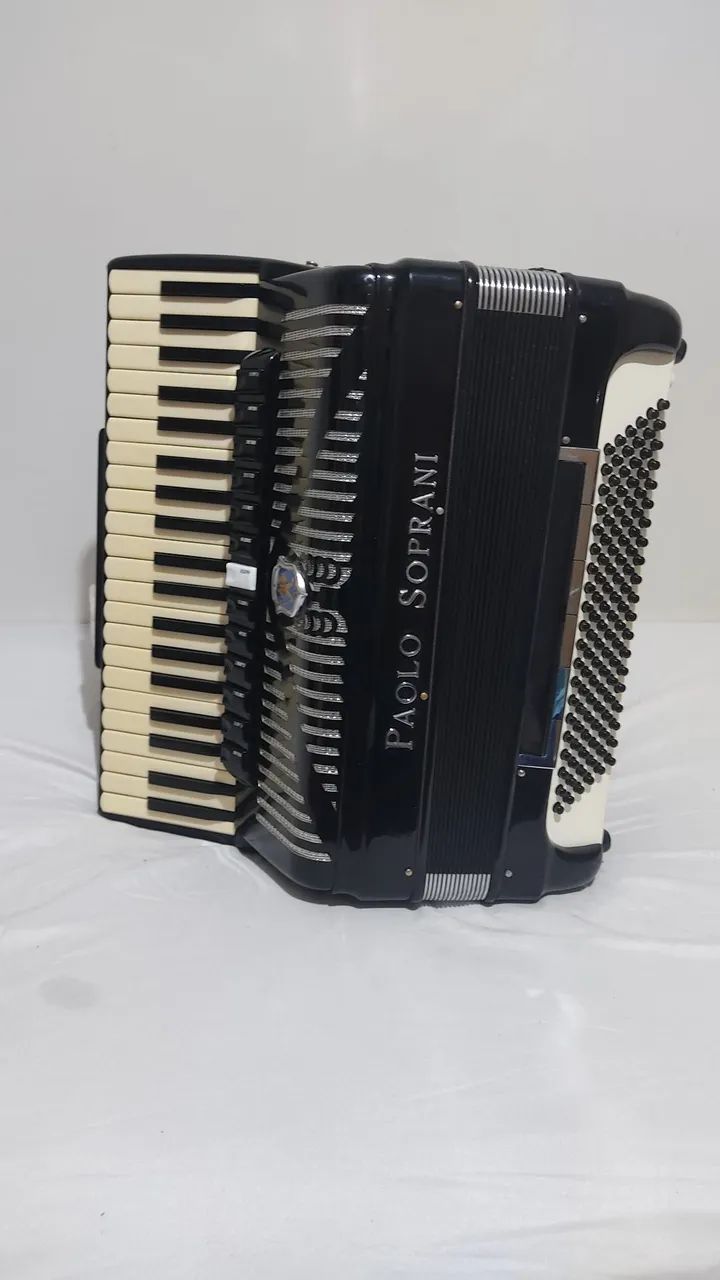 Acordeon Paolo soprani 