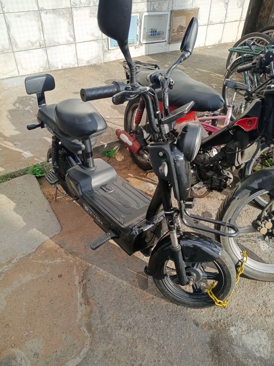 Moto elétrica * 