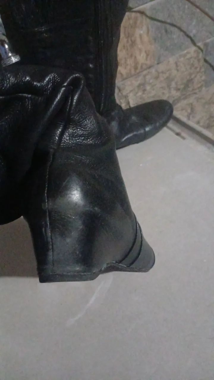 Bota feminina - Foto 2