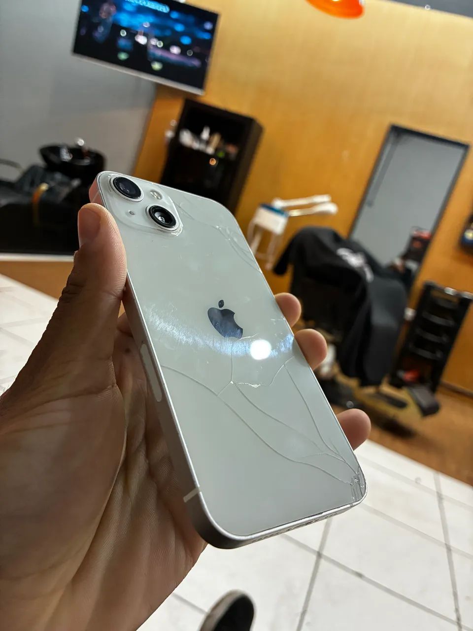 iPhone 13 - usado 