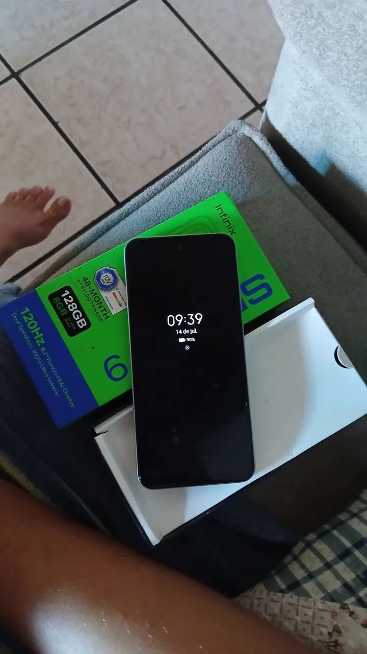 Celular Infinix Smart 9.O ótima condição 