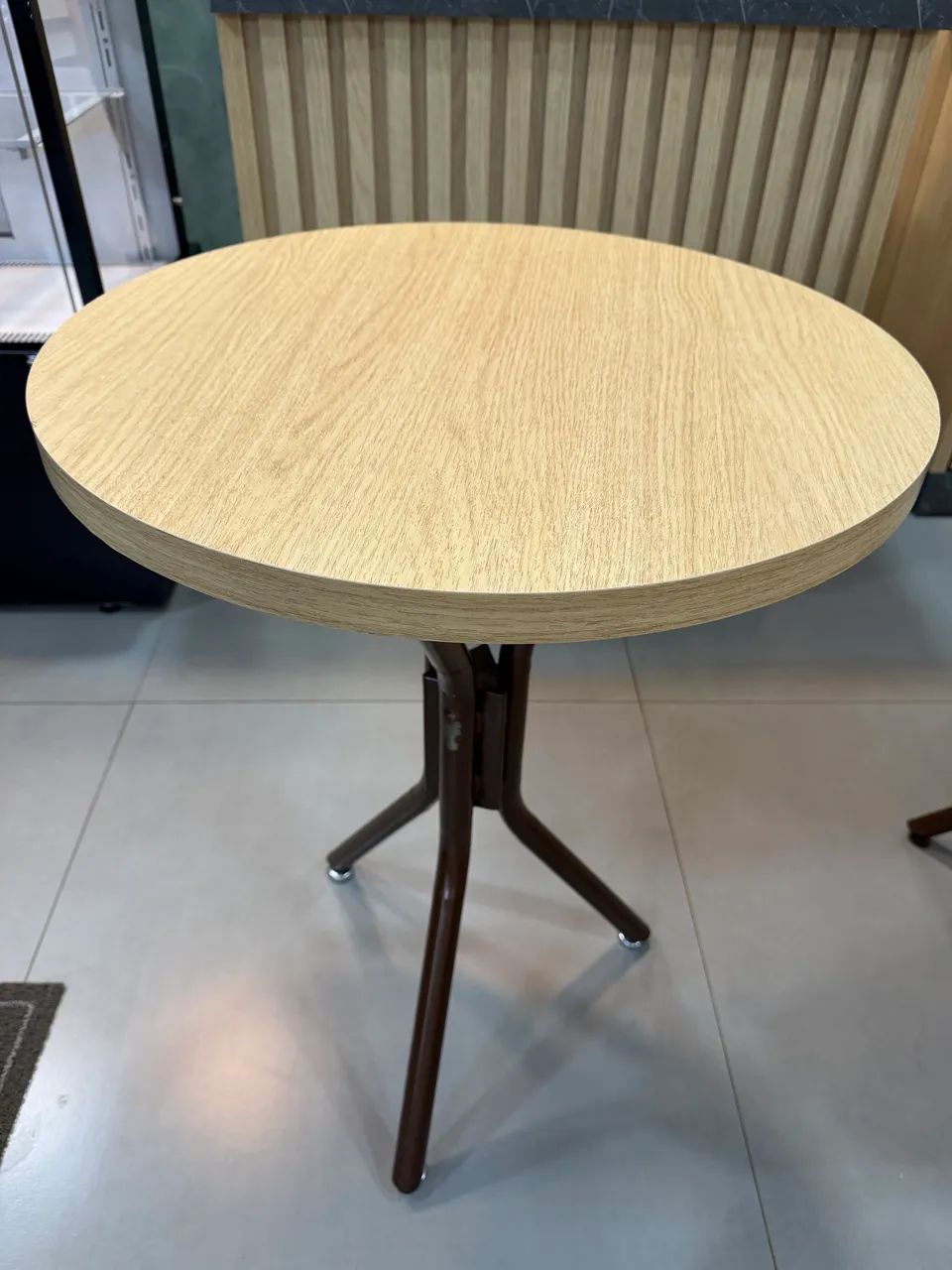 MESAS 60CM MDF E FERRO - 8 UNIDADES - Foto 2