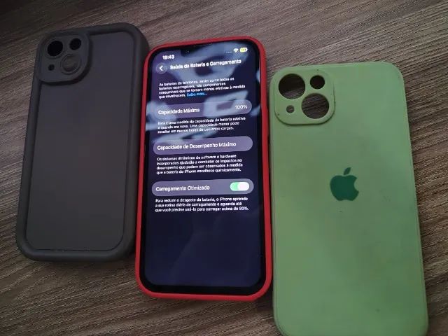 Iphone 13 Product Red - Foto 5