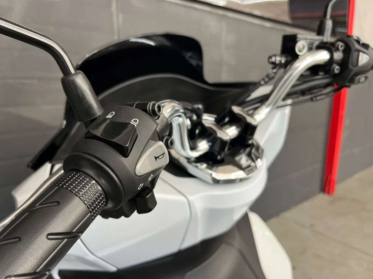 Honda Pcx cbs 2026 - Foto 4
