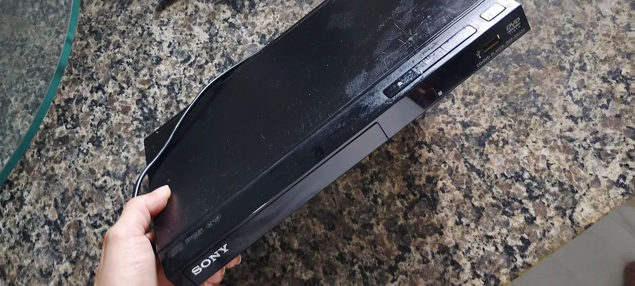 Vende-se um dvd 