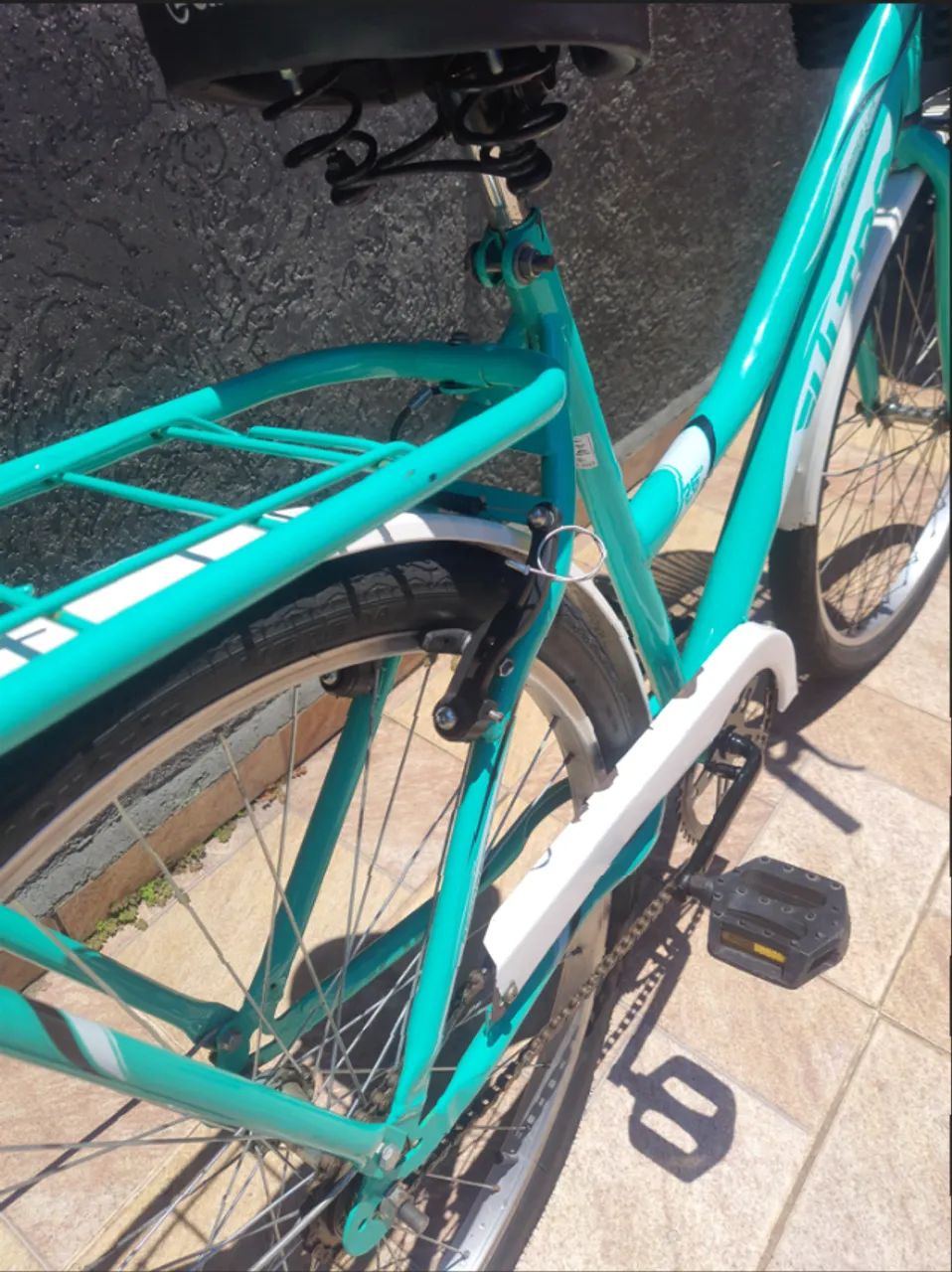 Bike aro 26 garupa e cestinha OFERTA - Foto 5