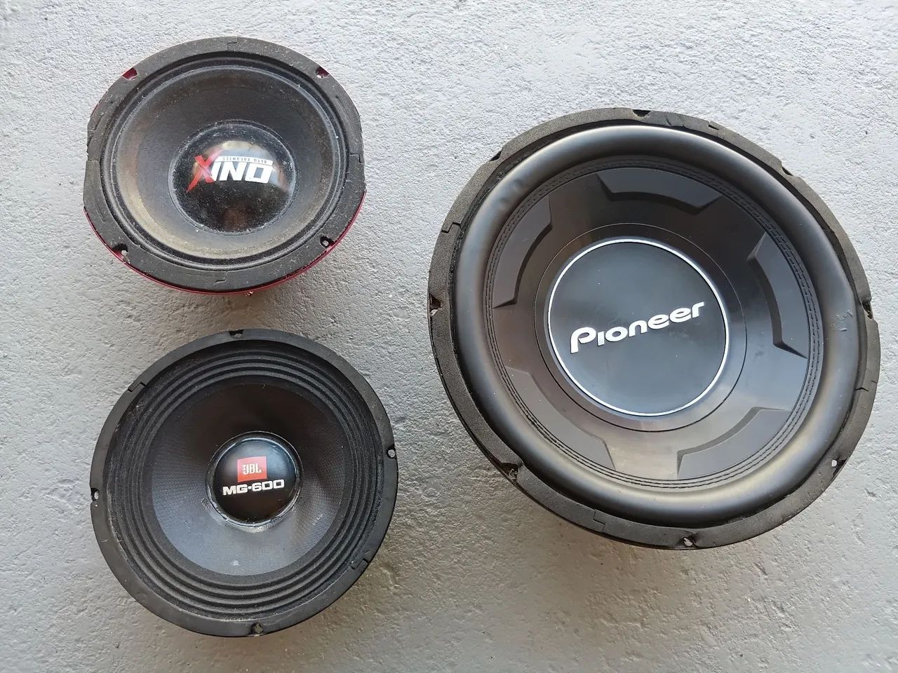 Alto falantes 8 e 12 polegadas 