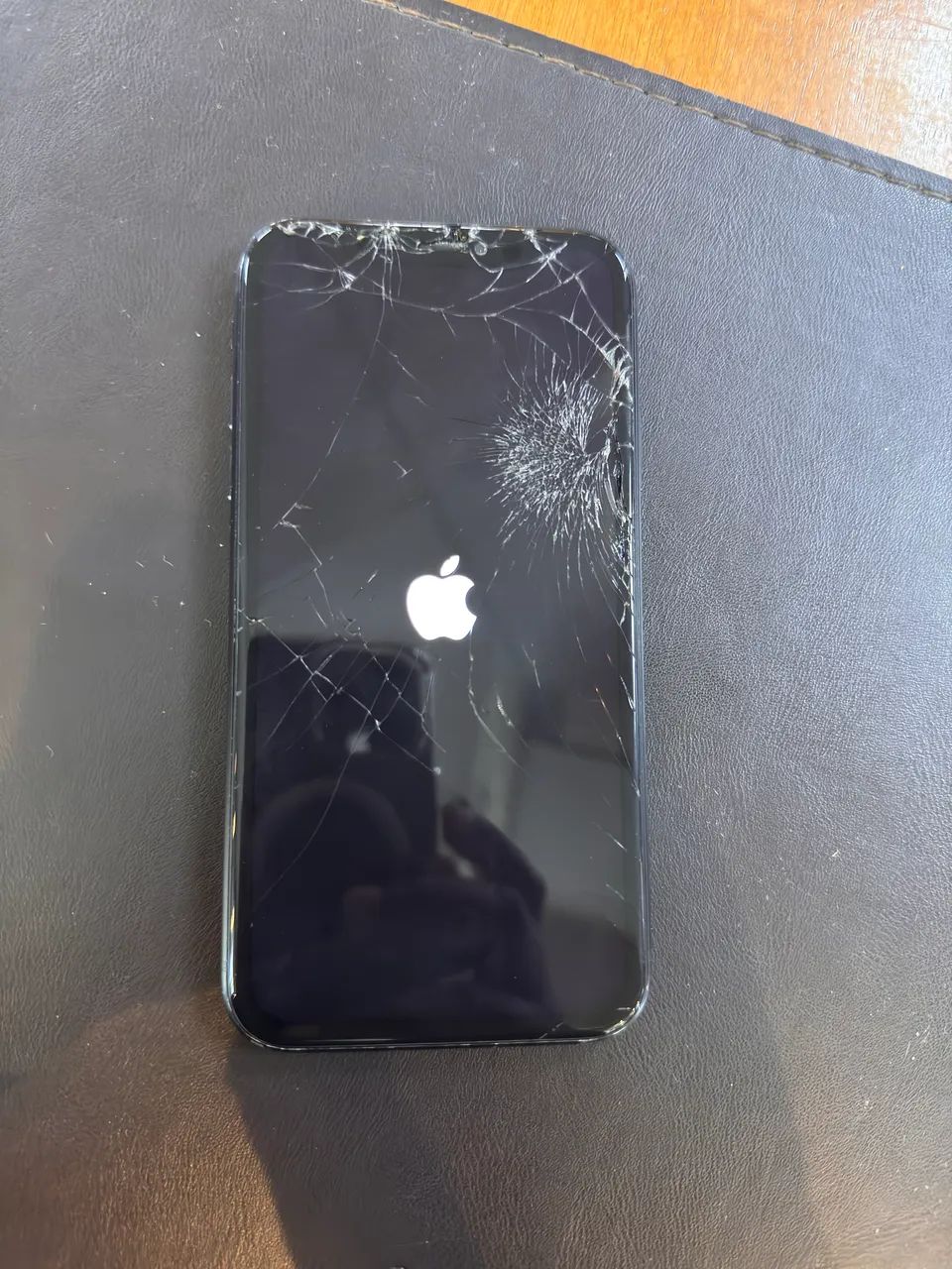 IPHONE XR R$300,00