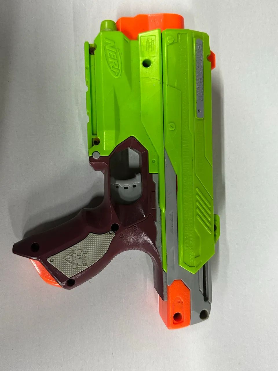 Brinquedo Nerf original, acompanha dardos - Foto 5