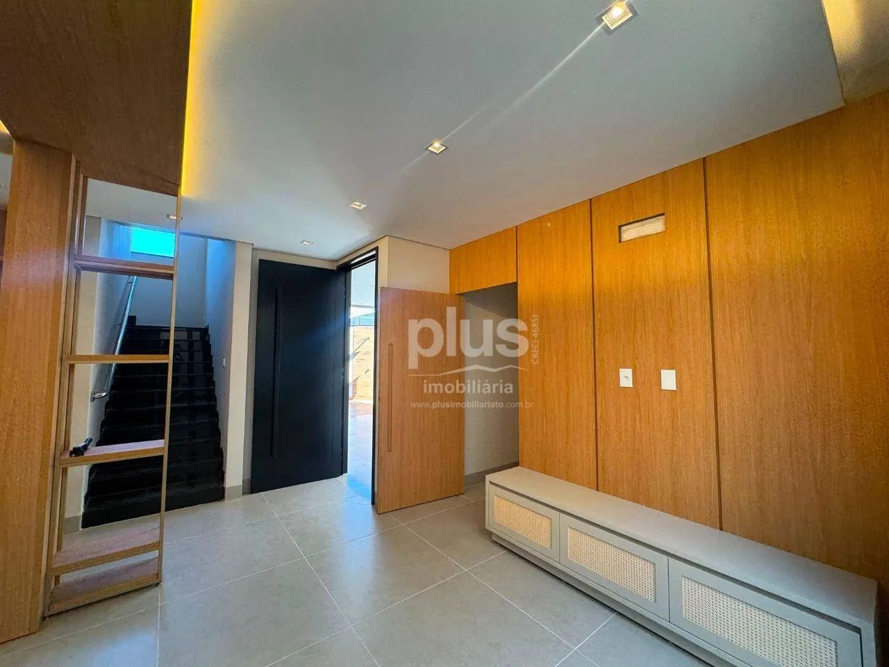 Sobrado Ouro à Venda | 505 Sul | 4 Suítes | 210 m² - Foto 3