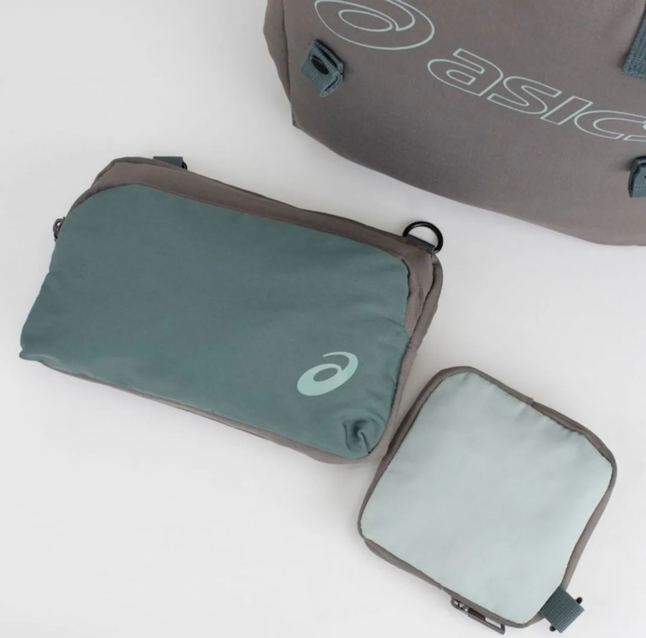 Mochila Asics - várias formas de uso - Foto 5