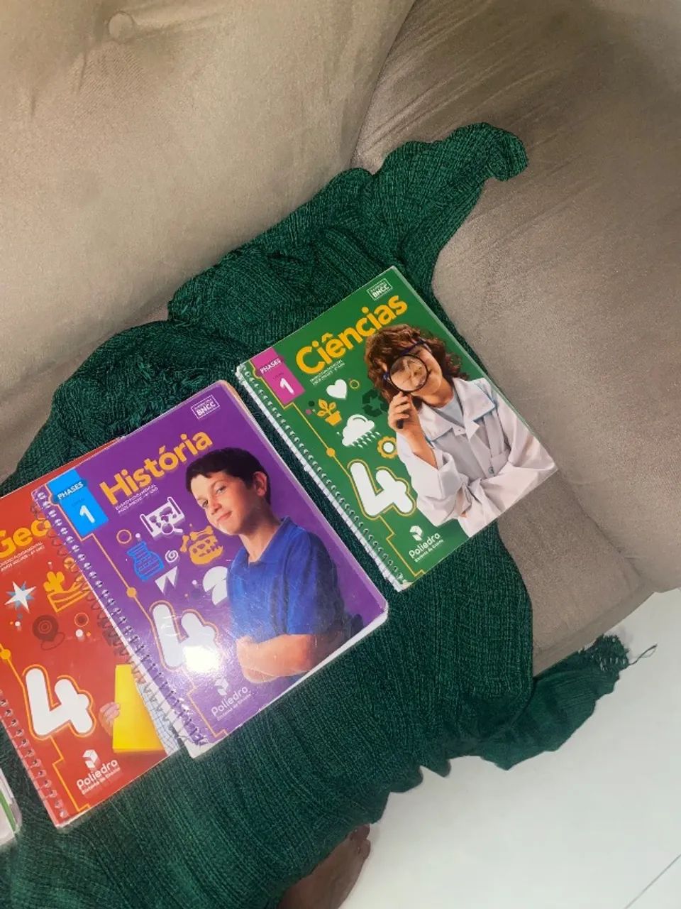 Kit Completo 4º Ano Poliedro - Livros Didáticos 2025 - Foto 4