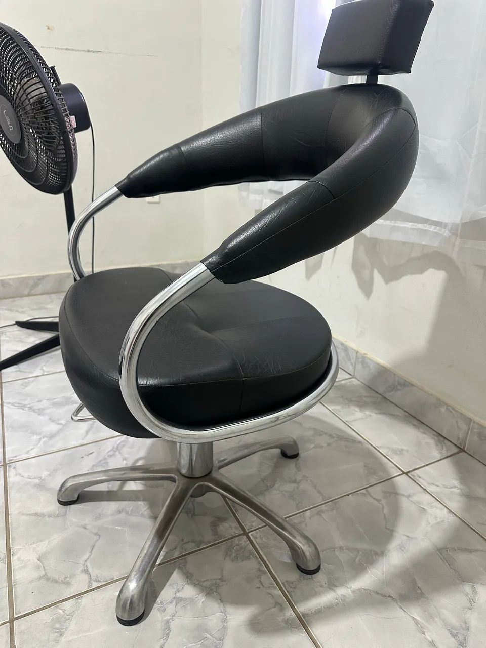 Cadeira de salão Ajustável  - Foto 3