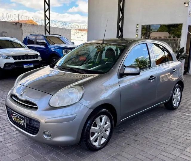 Nissan March 2013