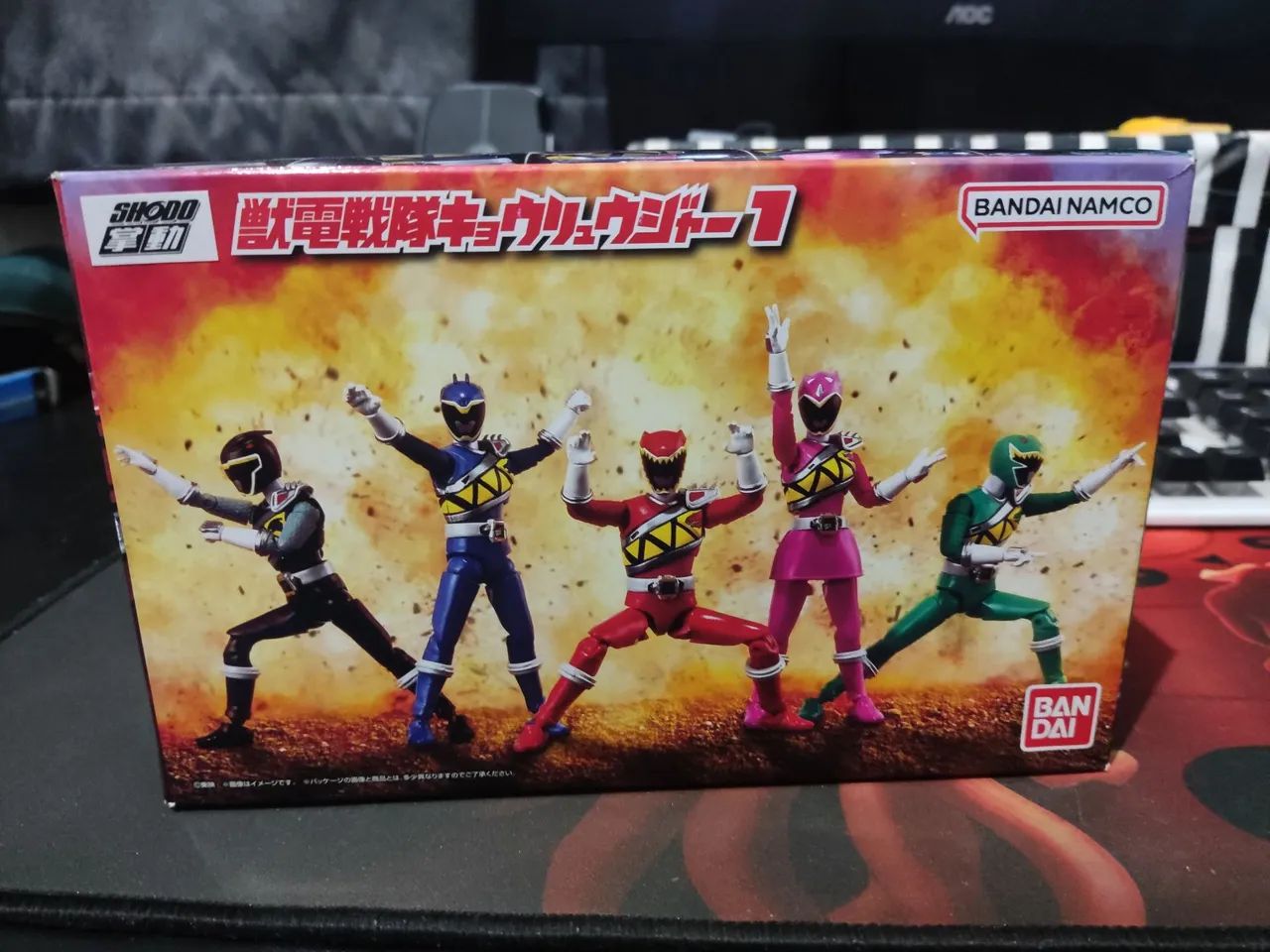 Kyoryuger/ Power ranger dino charge - shodo super