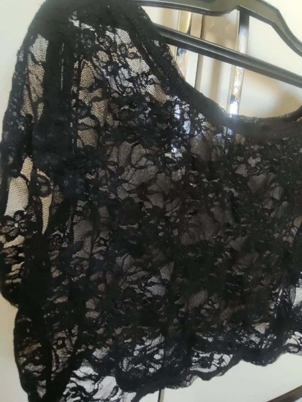 Blusa de renda - Foto 2