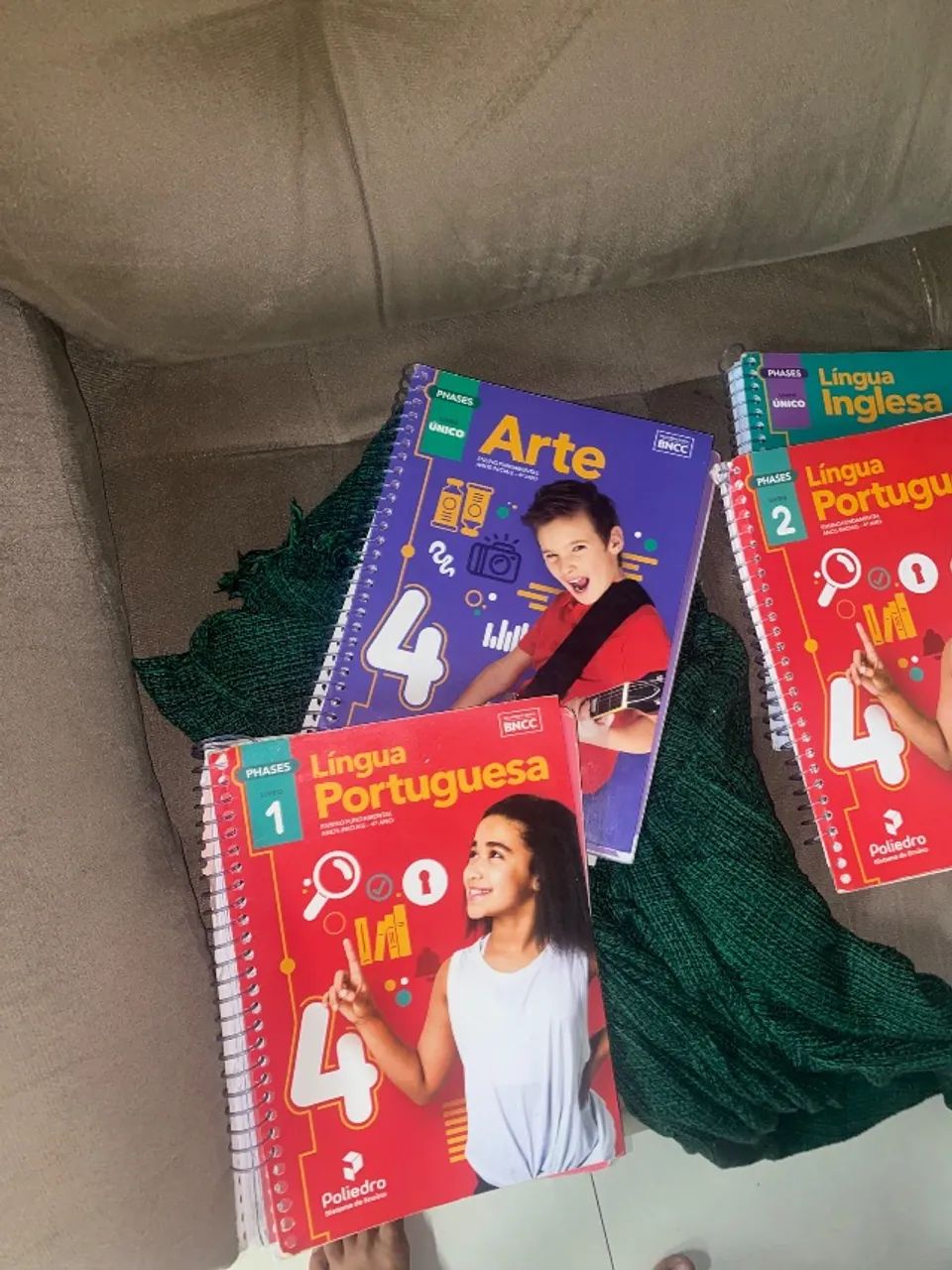 Kit Completo 4º Ano Poliedro - Livros Didáticos 2025