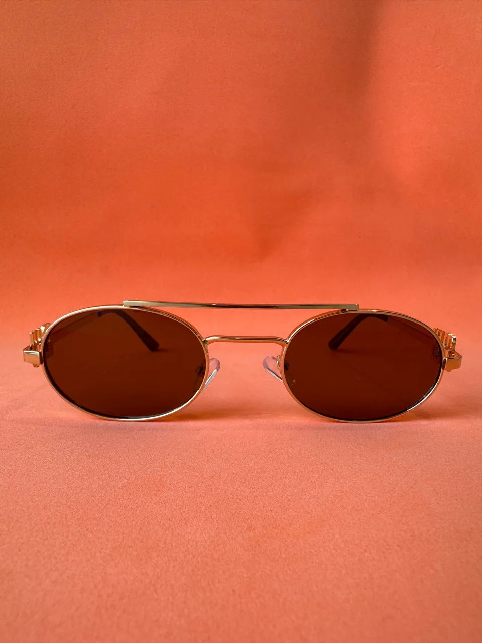 Óculos de sol oval miu miu novo - Foto 3