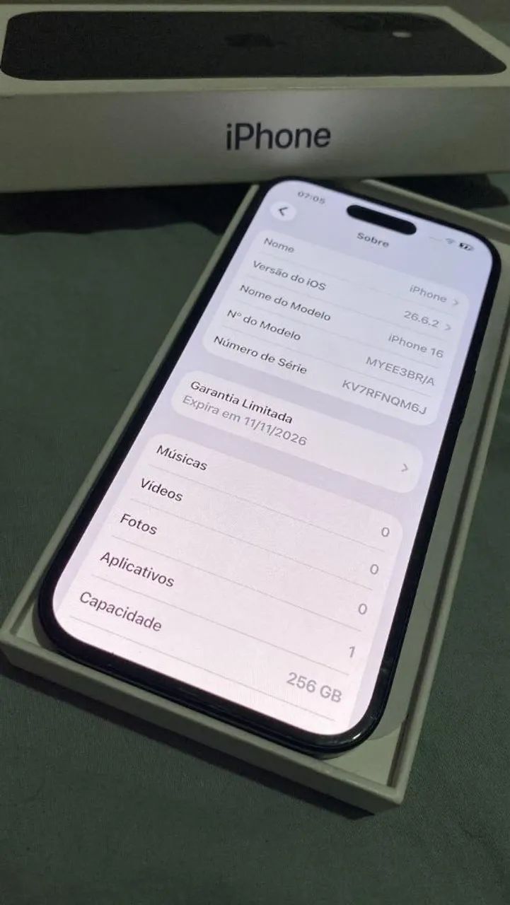 IPHONE 16 / 256 GBS PRETO IMPECAVEL GARANTIA APPLE - Foto 3