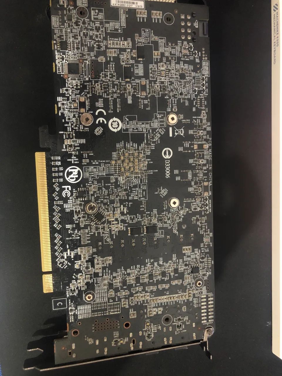 Placa de vídeo rx580 com defeito  - Foto 3