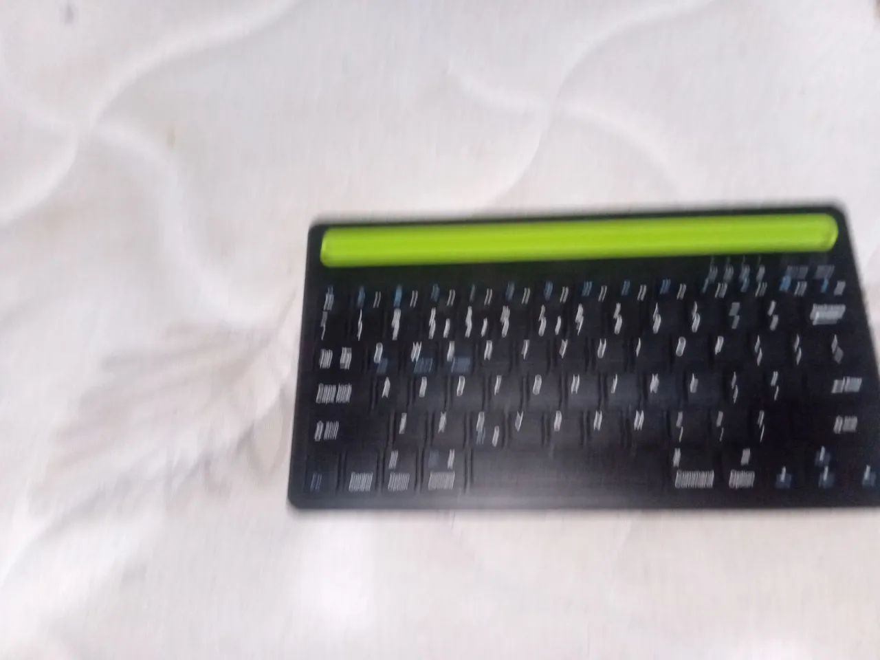 É um teclado