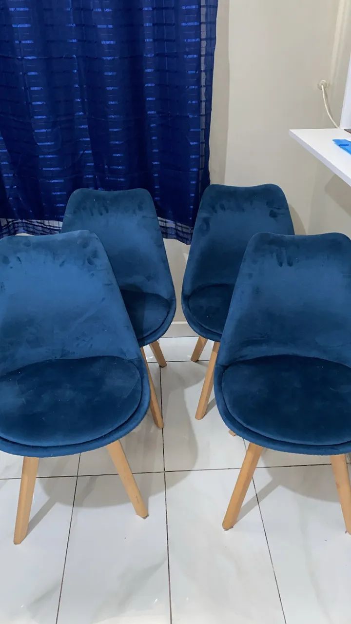 Sofá retrátil e reclinável + conjunto de cadeira  - Foto 4