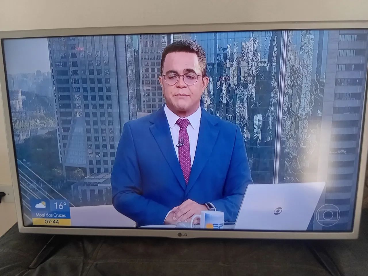 TV Smart LG 32 Pol - Foto 5