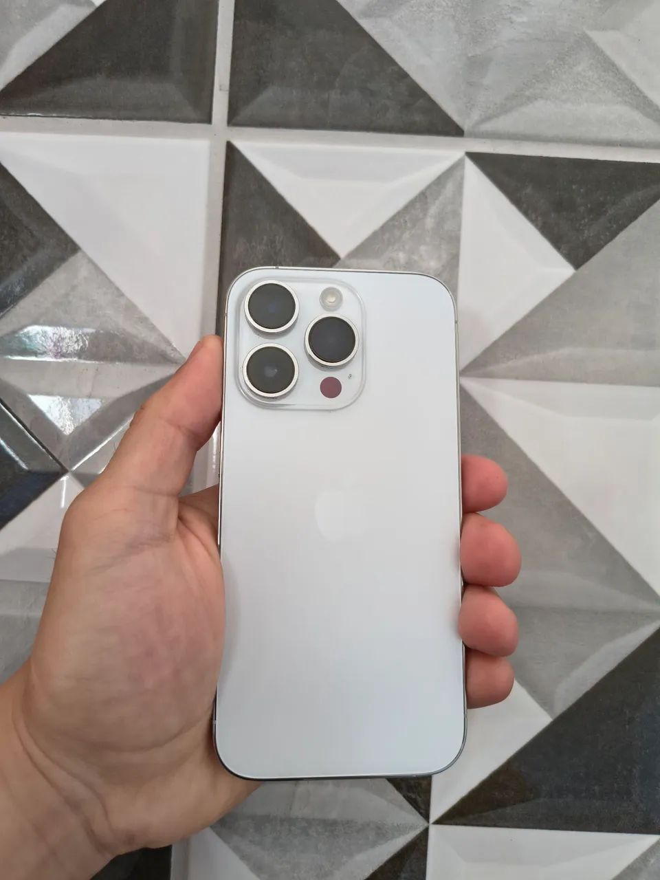 iPhone 14 Pro - Foto 2