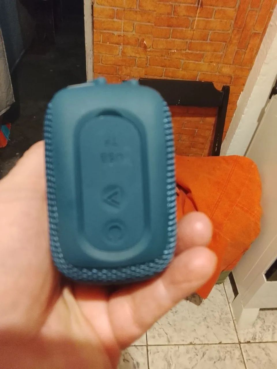 Caixinha de som JBL  - Foto 4