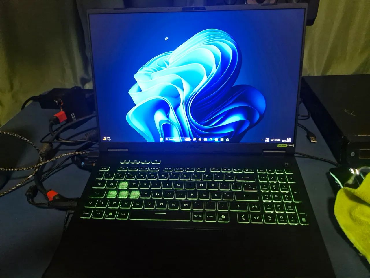 Notebook Asus TUF FX608JHR  - Foto 2