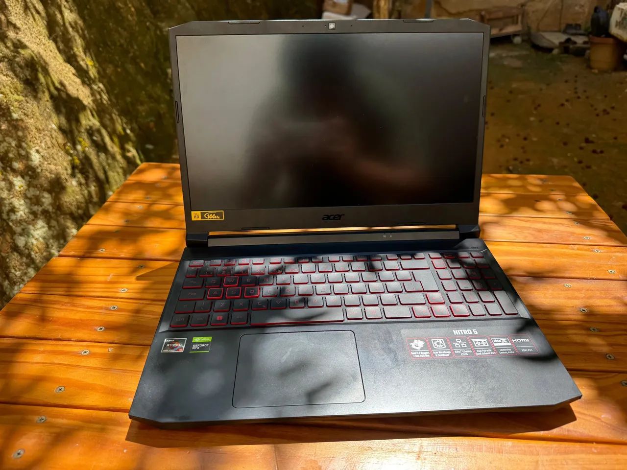 Acer Nitro 5 AMD - Foto 2