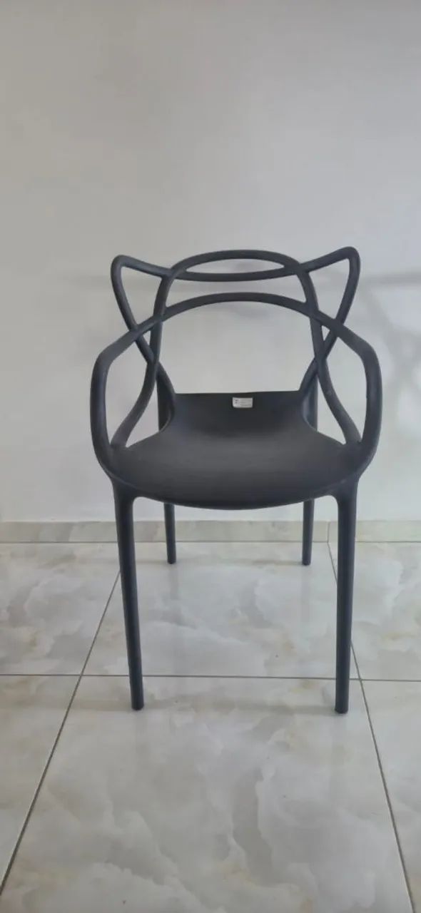 CADEIRAS EM PLÁSTICO ( ALEGRAA) - Foto 2