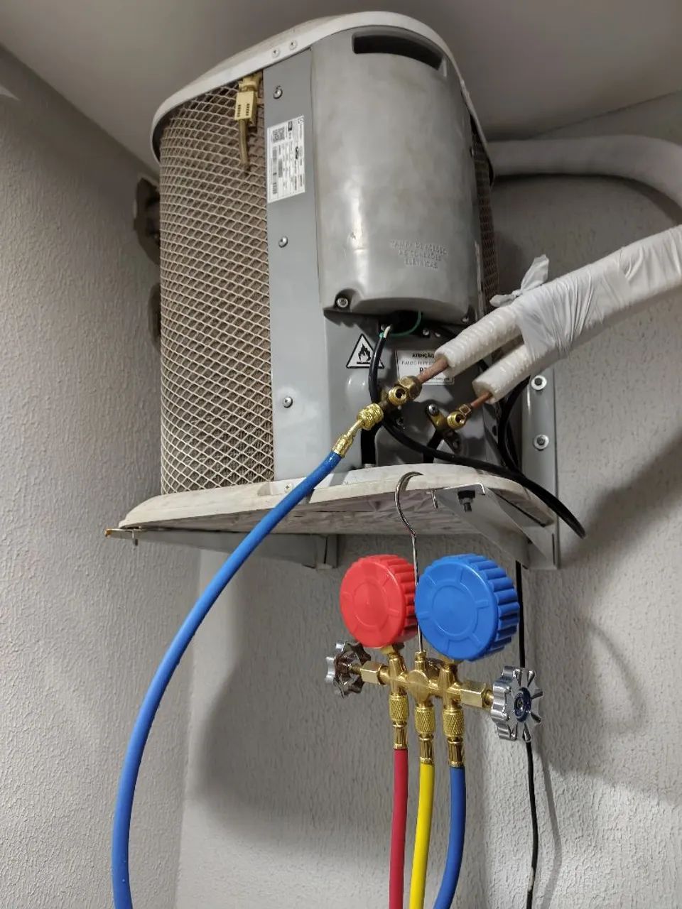 Instalação e limpeza de ar condicionado  - Foto 3