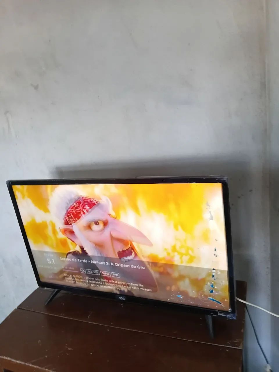 TV LCD smart da marca AOC semi nova 