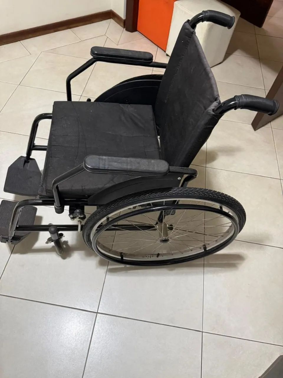 Cadeira de rodas - Foto 2