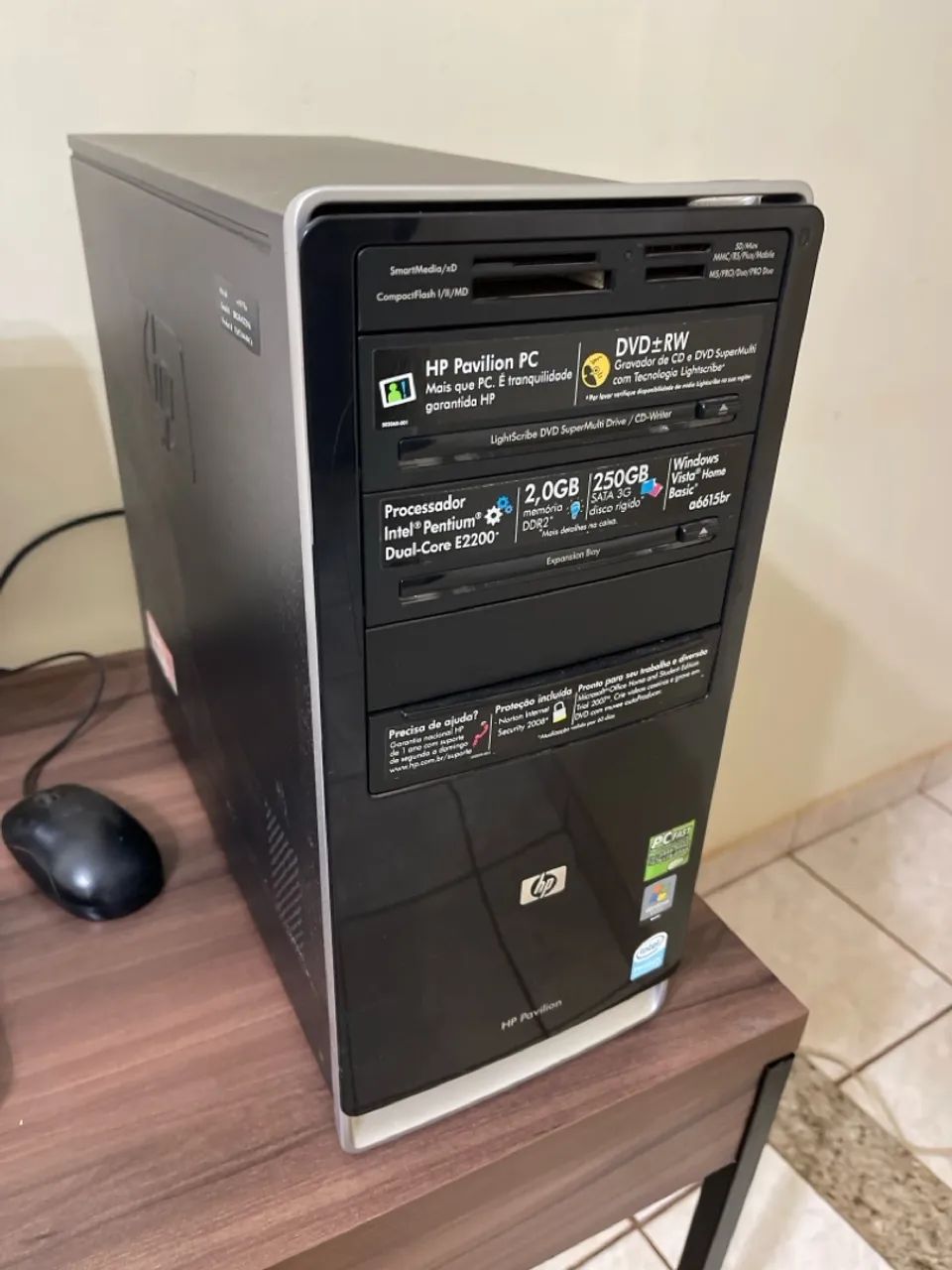 COMPUTADOR HP INTEL 250 GB