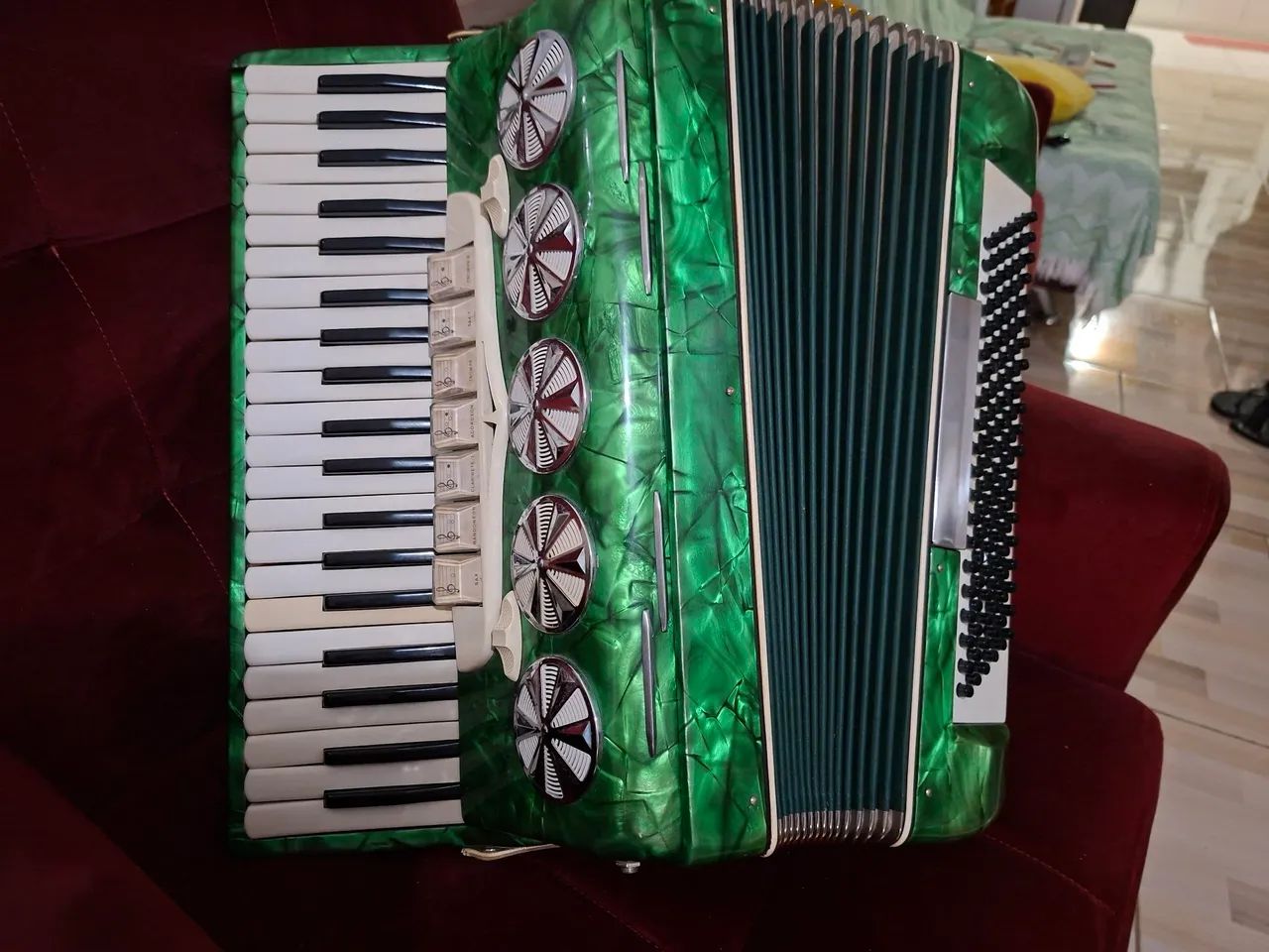 Acordeon 120 baixos veronese verde - Foto 6