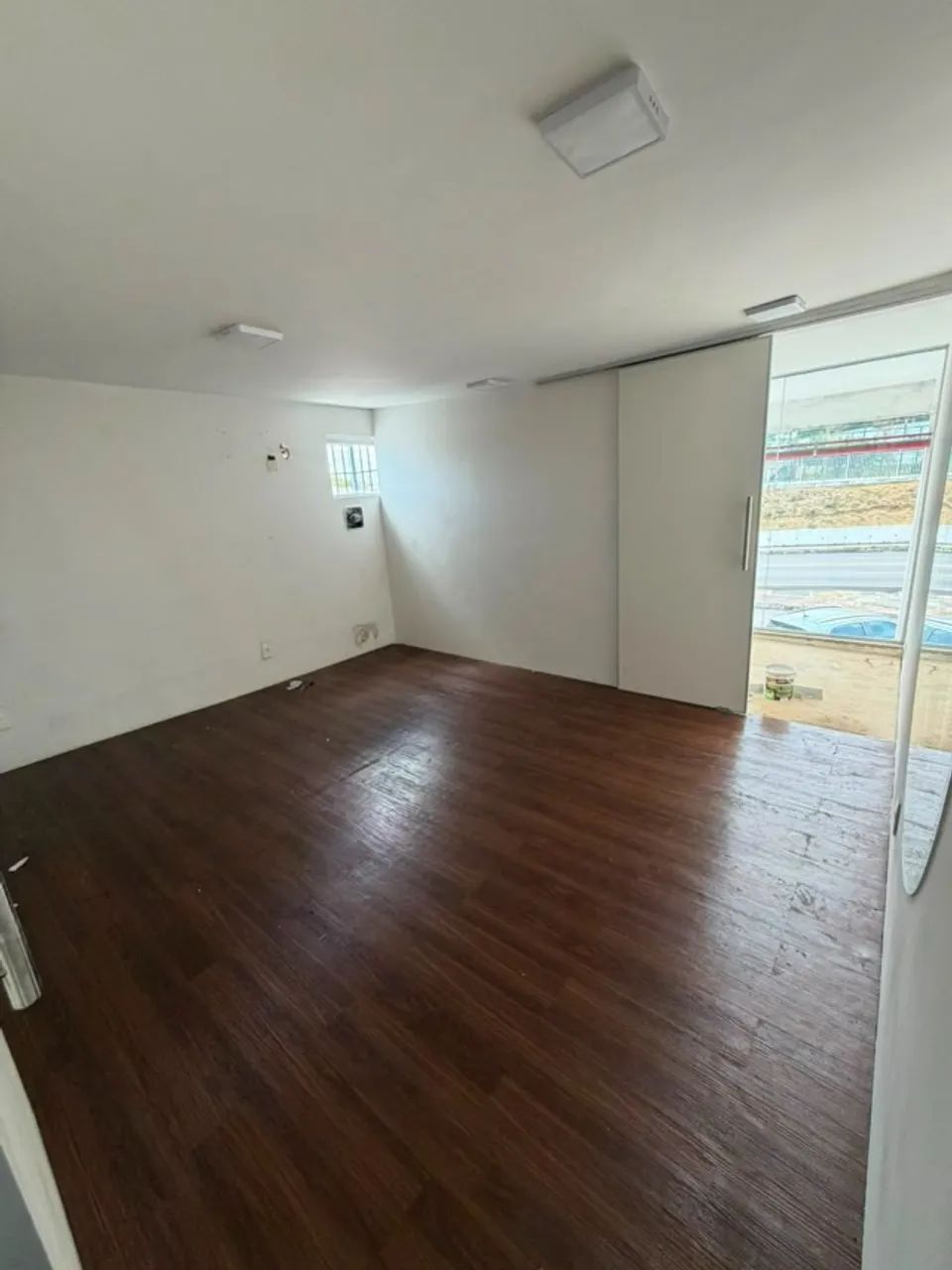 Alugo Sala Comercial Dom Pedro - Centro Comercial Le bon Marchê - Foto 4