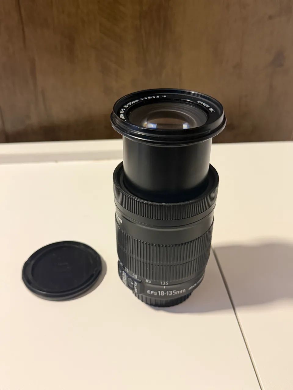 Canon lente EF S 18-135