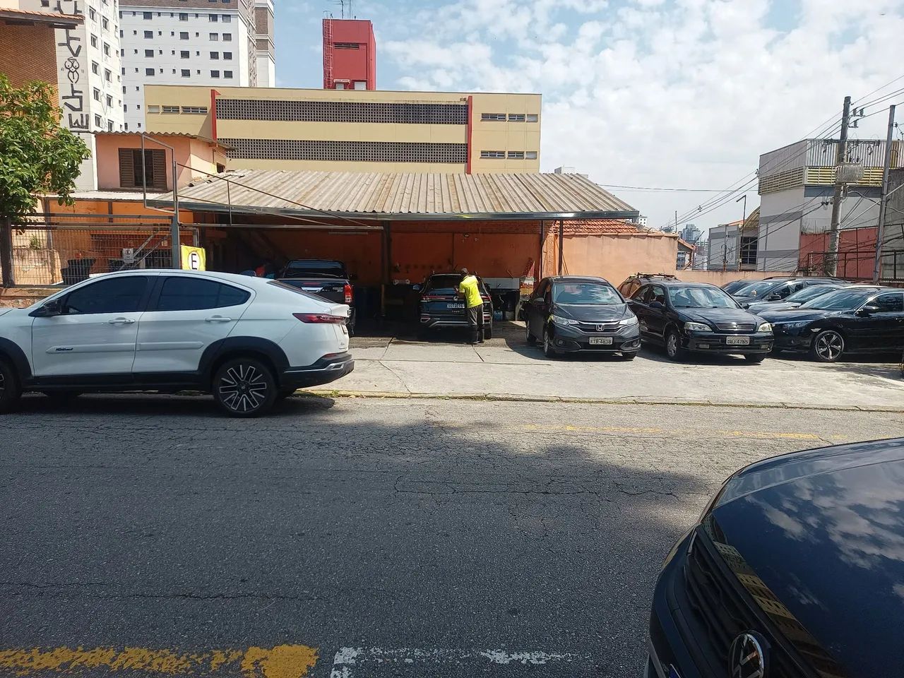 Vende-se lava rápido e estacionamento .  - Foto 3