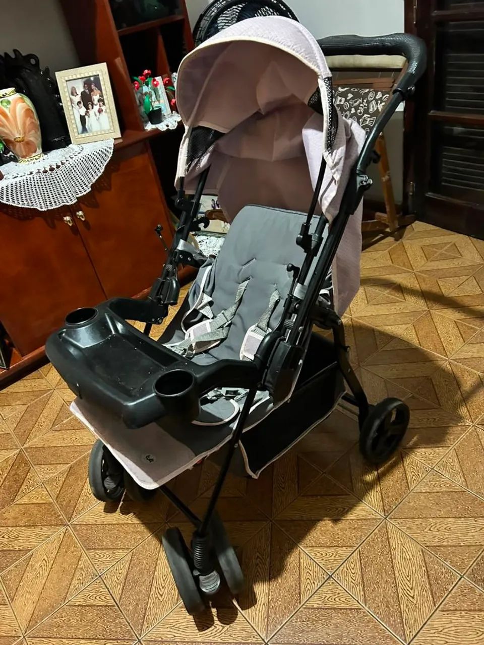 Carrinho de bebe menina 