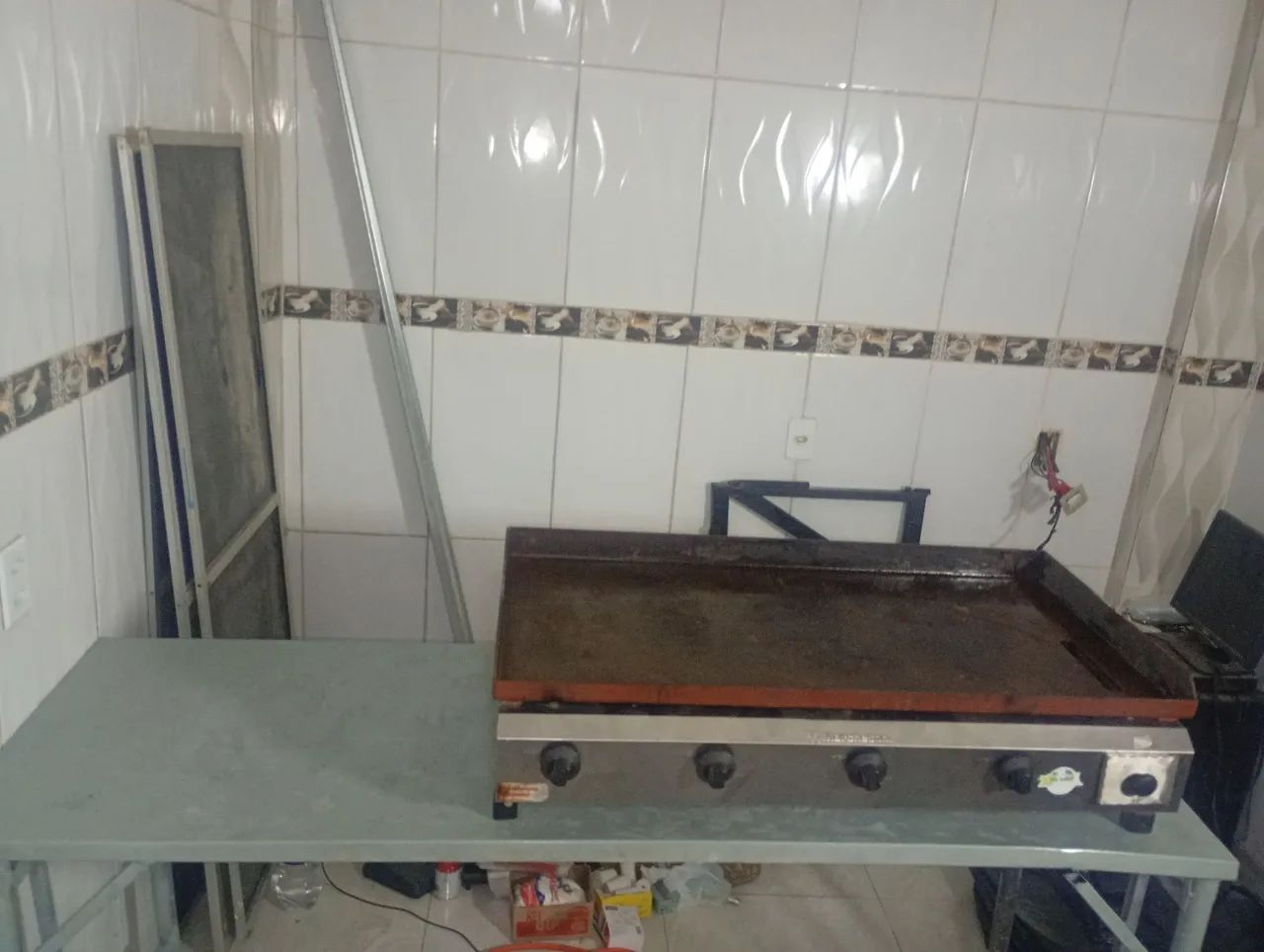 chapa grade e mesa inox 800