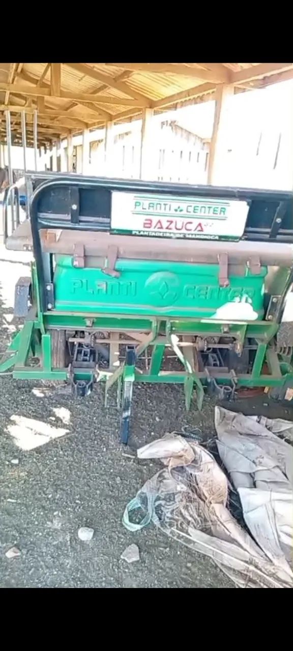 Plantadeira de mandioca 