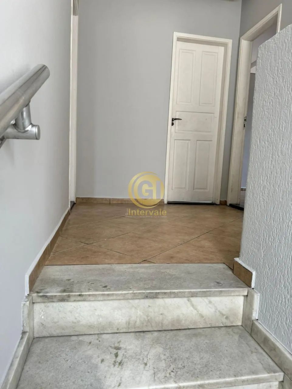 Sobrado Comercial para Locação - Centro de Jacareí: 3 Quartos, 1 Suíte, 2 Vagas de Garagem - Foto 12