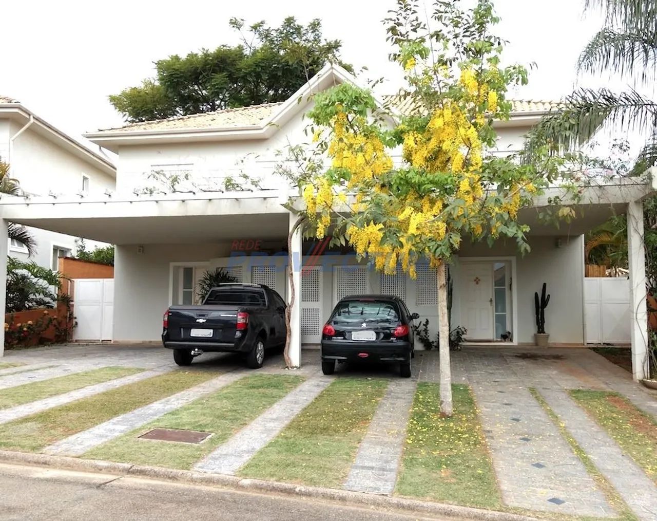 Sobrado alto padrão à venda