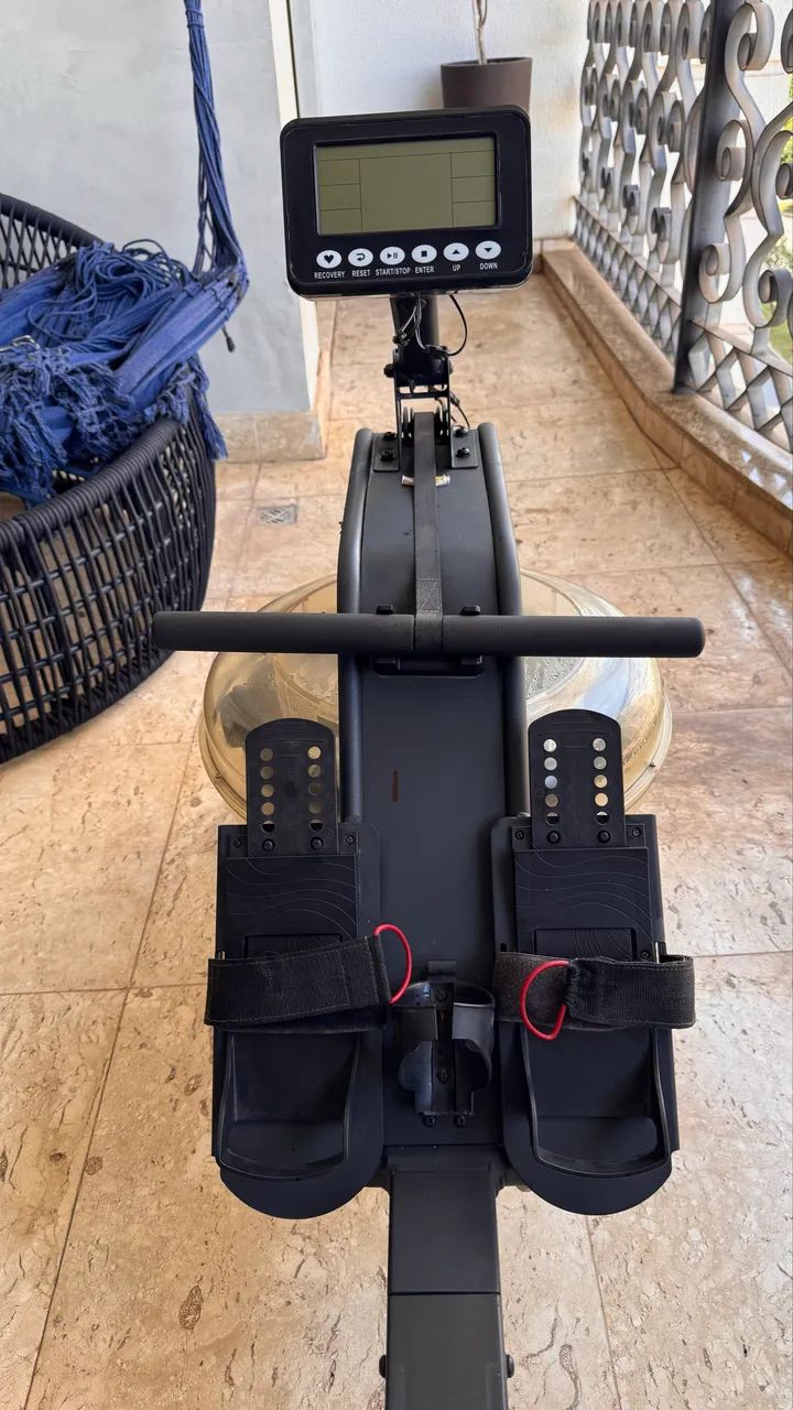 Remo À Base de Água MaxKare Ahead Waterrower - Preto - Foto 5
