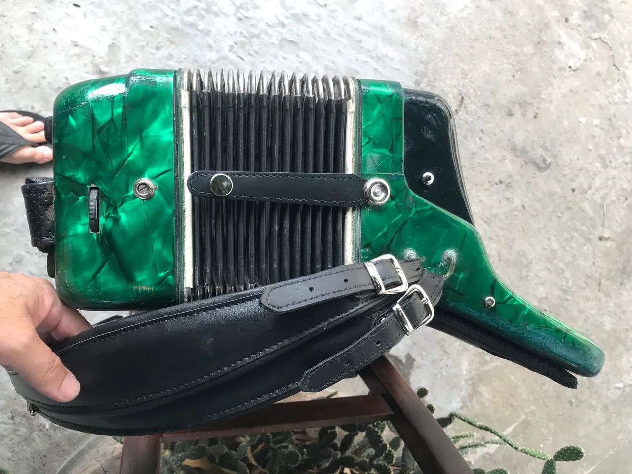 Acordeon Todeschini 48 baixos raridade - Foto 3
